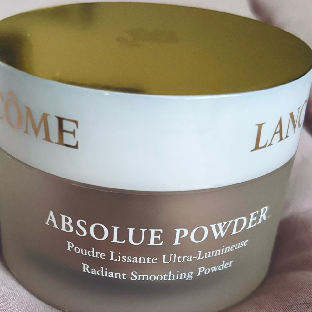 Lancome Absolue Powder - Gold and White